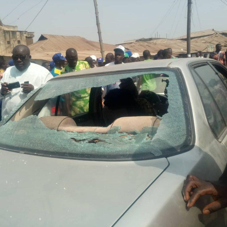EXCLUSIVE: RED SUNDAY IN ILORIN AS HOODLUMS ATTACK APC MEMBERS, KILL ONE, FIVE INJURED, OVER 50 VEHICLES VANDALISED
