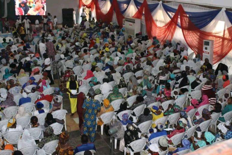 Gbemi Saraki empowers 5000, hails Buhari