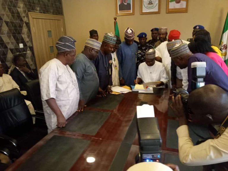 AbdulRazaq signs 2020 budget into law