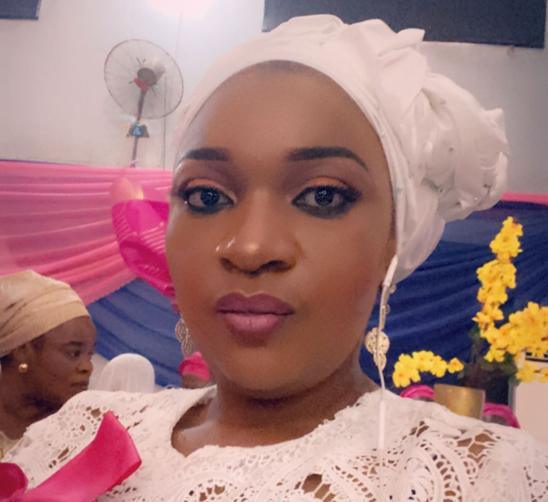 Aisha Gambari gives free JAMB forms to students in Ilorin