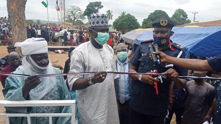 Kwara Speaker donates office building to NSCDC in Baruteen