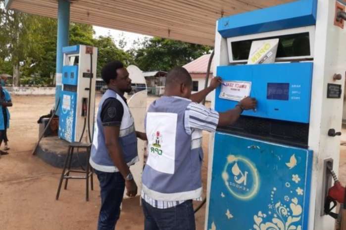 ‘Overpricing, under dispensing’: Five filling stations sealed off in Kwara