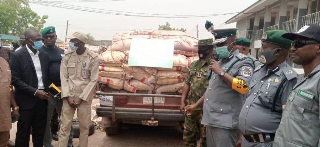 Customs intercept smugglers, seize rice worth N22m in Kwara