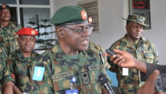 Buhari names Maj Gen Farouk Yahaya new army chief