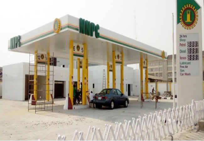 Kwara residents pay second highest for petrol in March: NBS