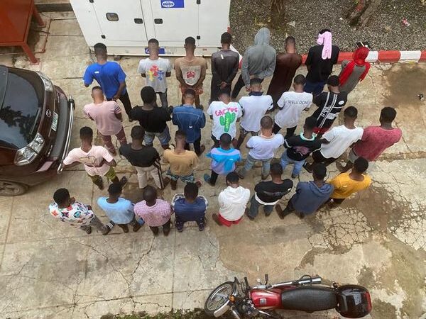 EFCC raids KWASU hostels, arrests 30, seizes 6 cars, other items