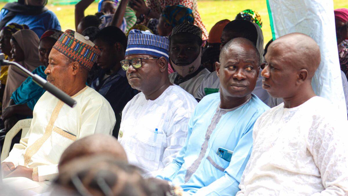  Ex-Kwara commissioner hails philanthropist _ Ijagbo Lesson