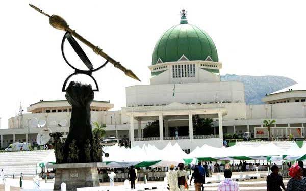 Rep minority leader raises alarm over leaking chamber