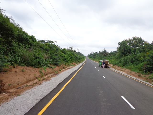Osun Gov vows to rehabilitate more rural roads