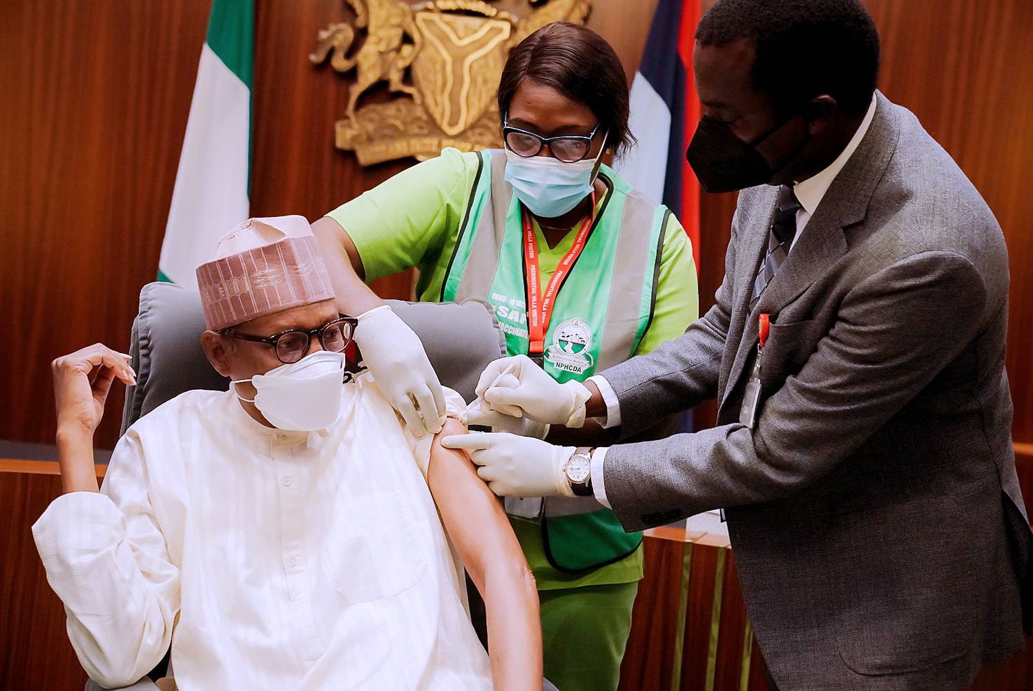 Buhari receives Pfizer COVID-19 booster shot The Informant247