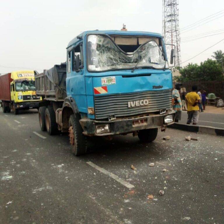 Truck crushes students to death in Lagos The Informant247