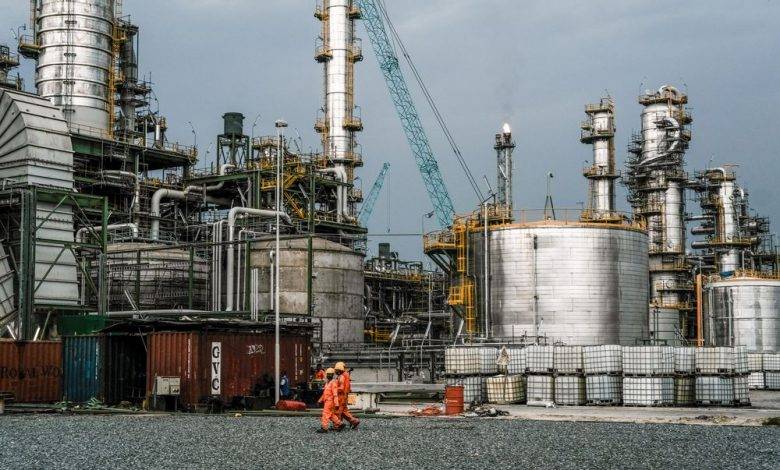 Ex-CBN director urges FG resuscitate refineries to boost economy The Informant247