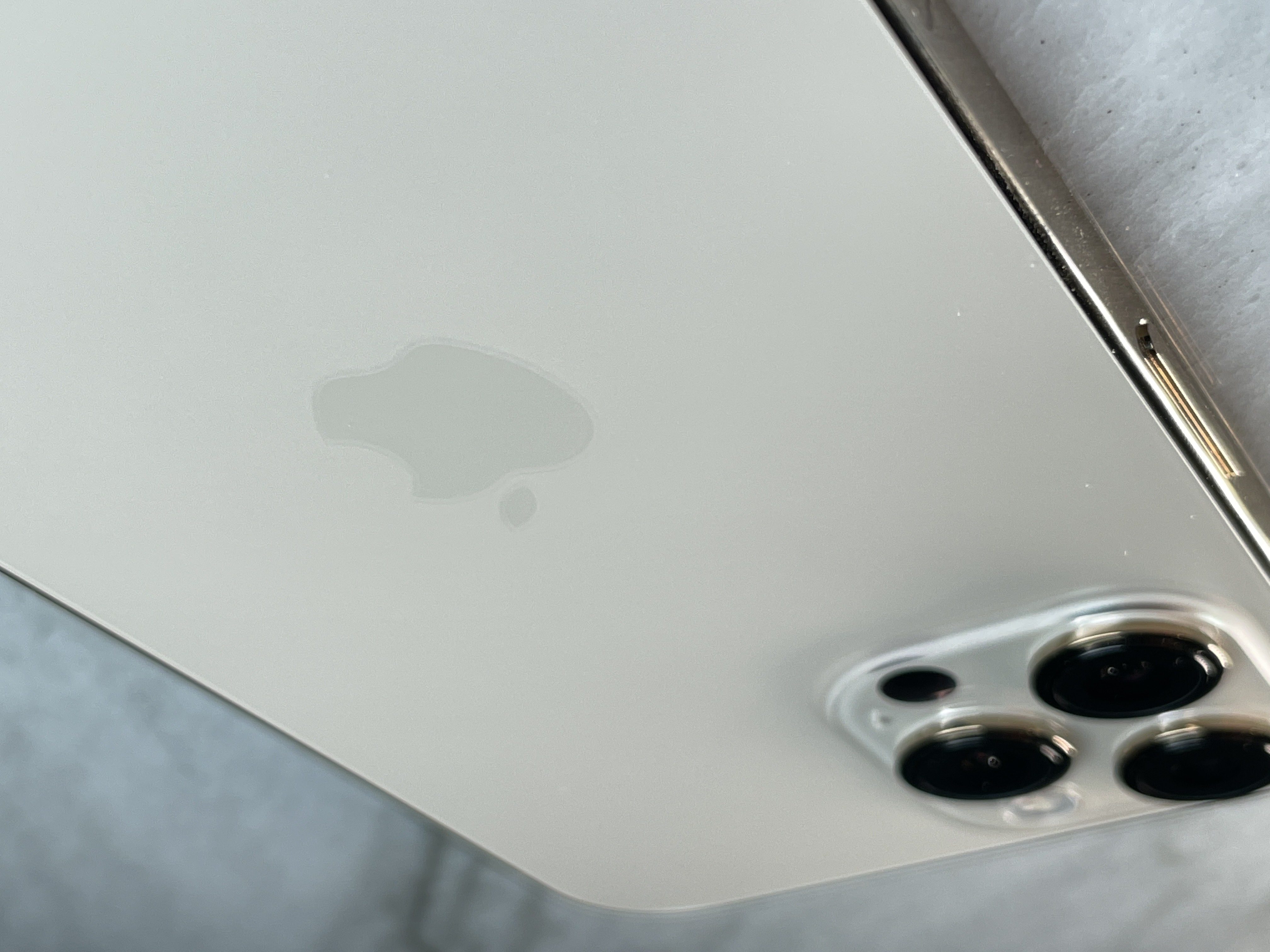 Two arraigned for allegedly being in possession of stolen iPhone The Informant247