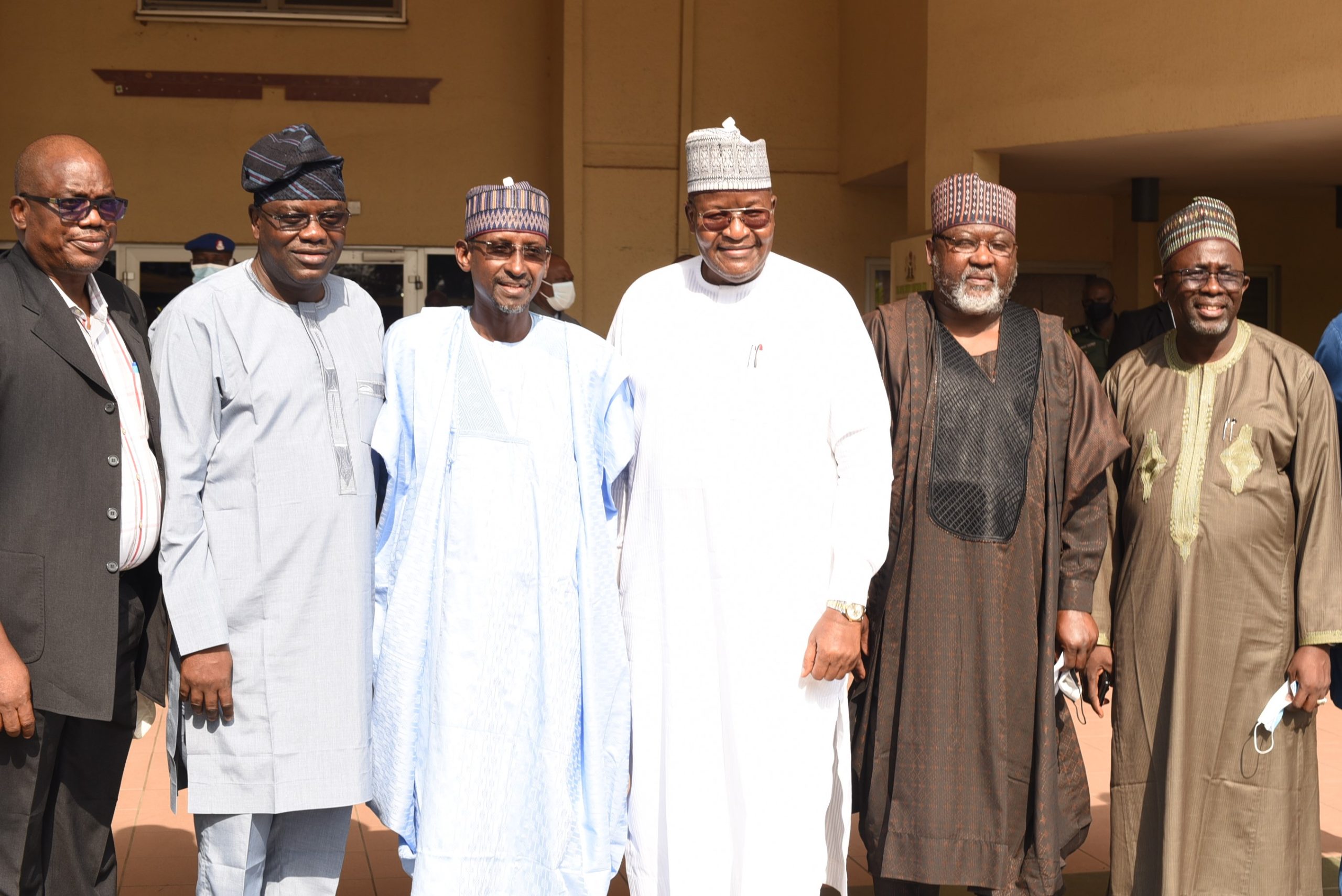 The FCT Minister, Malam Muhammad Bello, has expressed the readiness of the FCT Administration to partner with the Nigeria Communications Commission (NCC) on deployment of 5G broadband in the territory.  Mr Anthony Ogunleye, Chief Press Secretary to the minister, in a statement, on Sunday, in Abuja, said Bello, made the disclosure when he received a delegation of the NCC led by its Chairman, Prof. Adeolu Akande, on a courtesy visit.  He assured the NCC board and management that all pending issues concerning the deployment of telecommunication facilities within the territory, would be resolved with the collaboration of all parties.  According to him, this also included the payment of appropriate charges by telecommunication companies.  Bello, however, reminded his guests that providing infrastructure within the Federal Capital City, was expensive, and that things had been made for the easy deployment of telecommunication facilities.  He directed the setting up of a team, comprising the executive commissioner, technical services, NCC, the executive secretary, Federal Capital Development Authority, (FCDA) and Chief of Staff to the minister, to harmonise and resolve all outstanding issues.  The minister acknowledged the long and harmonious relationship existing between the NCC and the FCTA and extended the administration’s appreciation to the commission for its educational support to schools, within the FCT.  Earlier, Akande had disclosed plans by the NCC to deploy infrastructure to accommodate 5G broadband in the FCT.  He called for a partnership with the FCTA, to increase the number of possible technology deployment sites in the territory.  Also speaking, the Executive Vice Chairman, NCC, Prof. Umar Danbatta, commended the minister and the management of the FCTA, for the infrastructural development in the territory.  Present at the meeting were the Permanent Secretary, FCTA, Mr Olusade Adesola, the Executive Secretary of the FCDA, Shehu Ahmed and the Chief of Staff to the FCT Minister, Malam Bashir Mai-Bornu. The Informant247