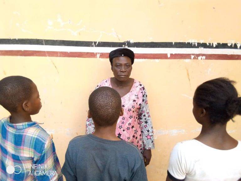 58-year-old woman arrested in Kwara for alleged human trafficking, child labour The Informant247