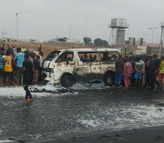 Nine persons burnt to death in Kwara auto crash The Informant247