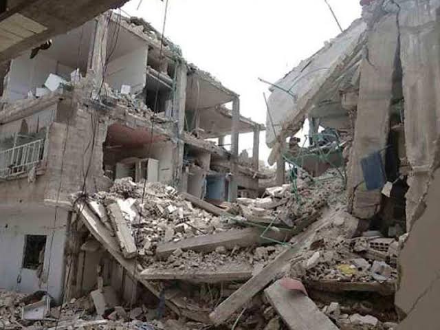 Update: Death toll rises to 3, 2 rescued alive in Lagos collapsed building The Informant247