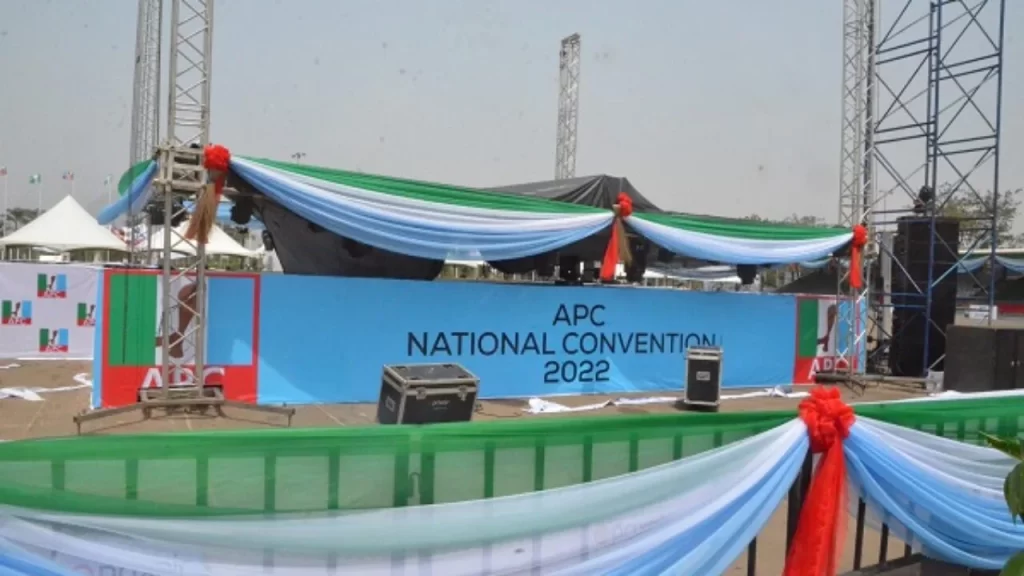 APC convention: Members break entrance, force way into venue — security operatives fire tear-gas, many injured The Informant247