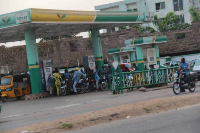 EXCLUSIVE: Nigerians groan as fuel shortage worsens …daily activities increasingly crippled The Informant247