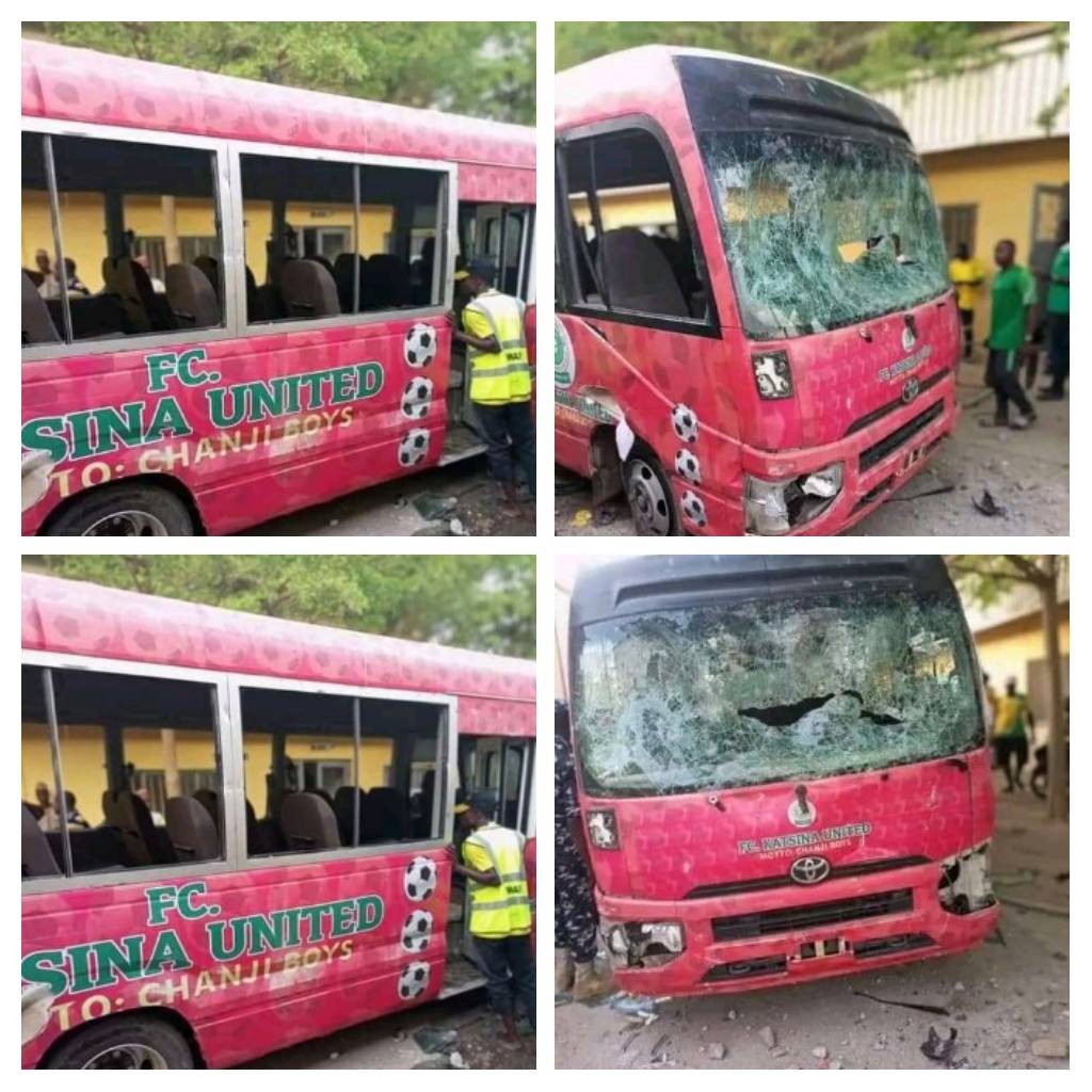 Kano Pillars’fans on rampage,destroy Katsina United’s team bus. The Informant247