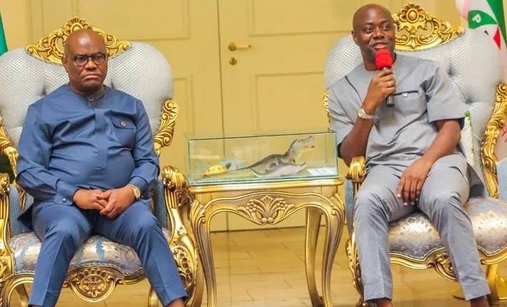 makinde backs wike2
