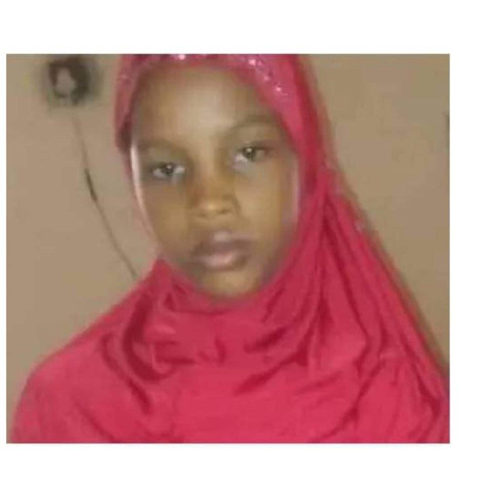 Collage Maker 17 Aug 2022 09.04 AM 1024x1024 1