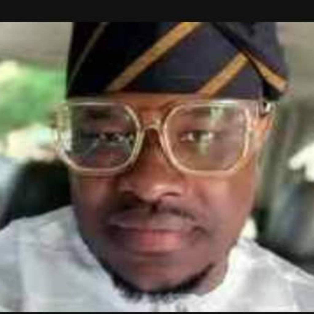 Collage Maker 23 Aug 2022 02.02 PM 1024x1024 1