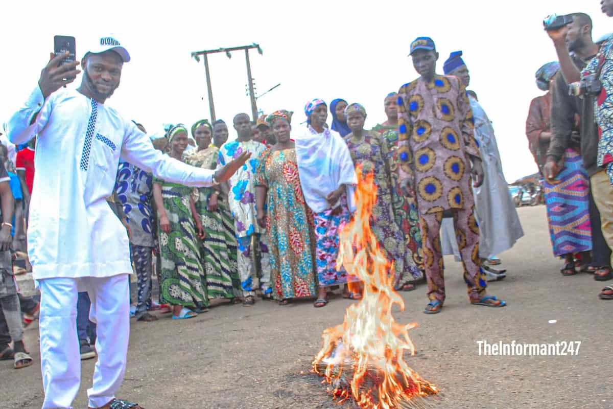 Kwara youths dump APC join PDP in Irepodun LG