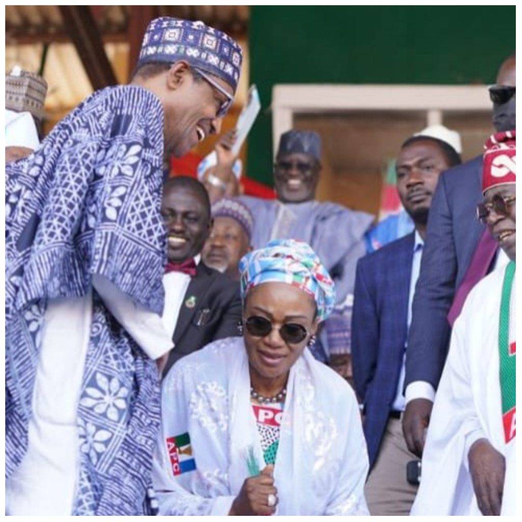 Collage Maker 15 Nov 2022 07.19 PM 1024x1024 1