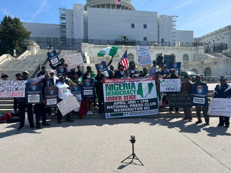 Nigeran protesters at the White House