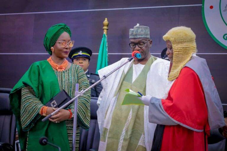 6c74f2e344e7484c8ae9145be5c75969