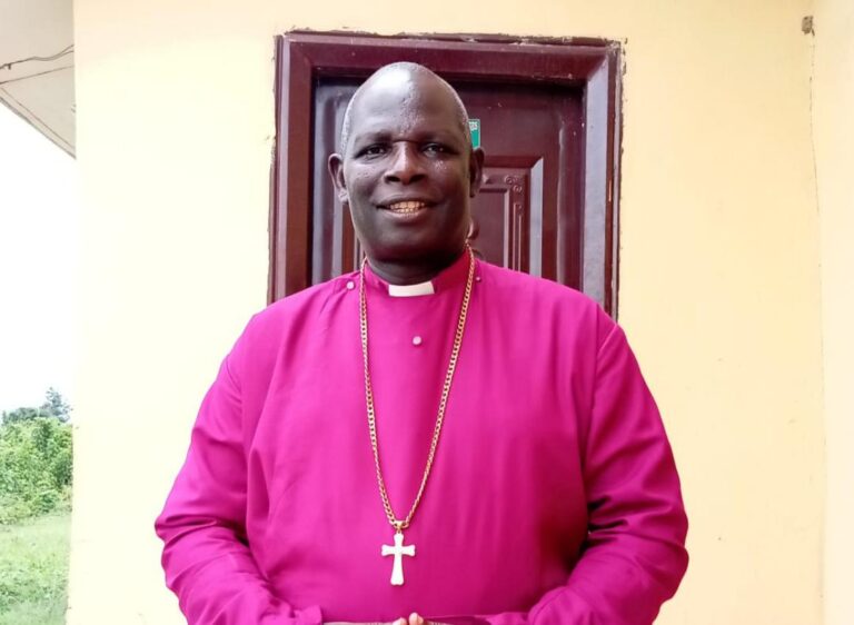 E2A26F24 A954 42D5 9487 6B8AD7BE2603