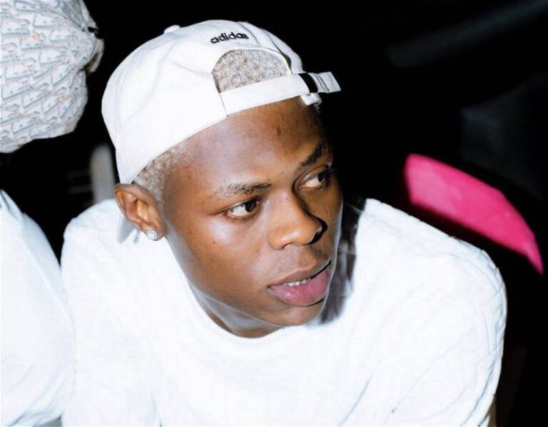 72C3DAFB 4155 4100 A743 8CAF1E5A0446