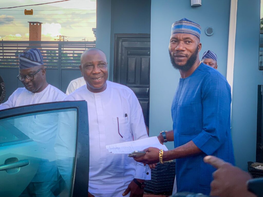 12C05E58 E0F9 4CAB A03B 59A60425130B