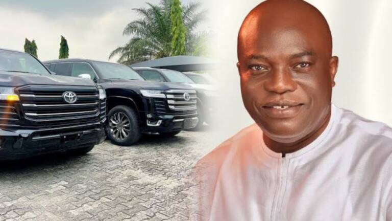 D0110F3D 62B4 460C A824 BD2597AE47D0