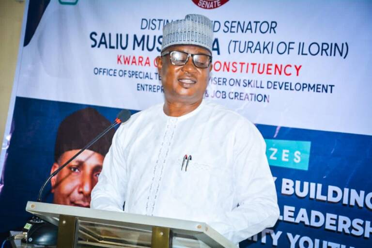 F4A3D743 B677 474B B743 A907596DCAC8