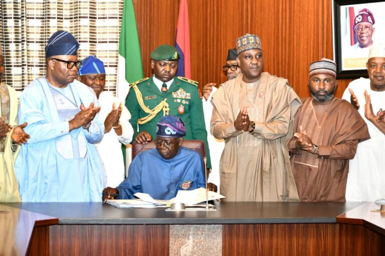 Tinubu signs 2024 budget