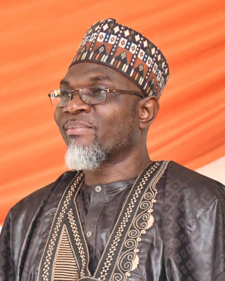 Kwasu VC Shaykh Lukman