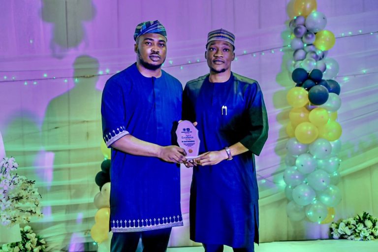 Saliu Mustapha’s aide bags UNILORIN NSACSS award