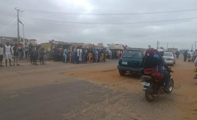 Fuel price hike protest leaves Kwara residents stranded, businesses paralysed