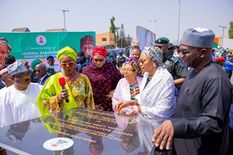 Oluremi Tinubu unveils various projects as First Lady’s official visit to Kwara enters Day 2