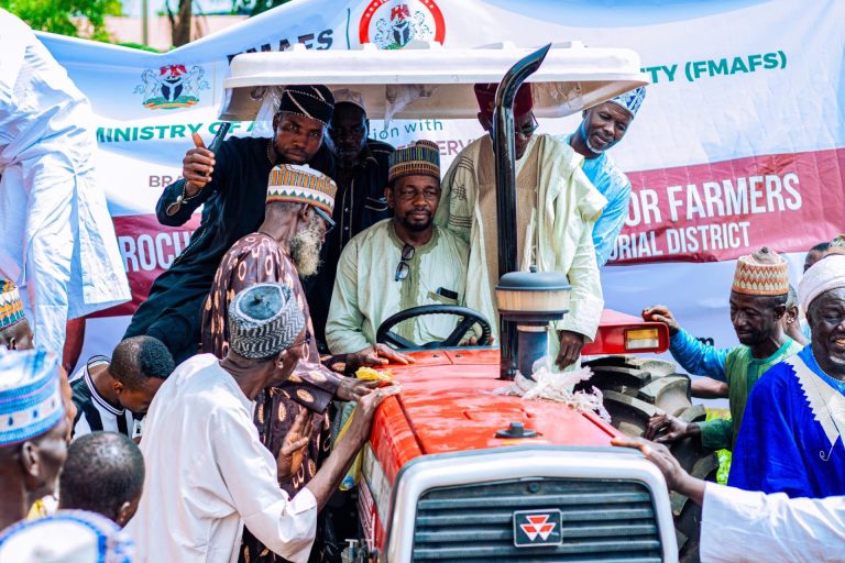 Kwara Hausa community expresses satisfaction with Senator Saliu Mustapha’s performance