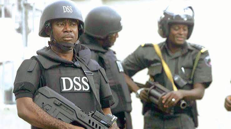 DSS detains wife, aide of Kwara monarch over alleged banditry links