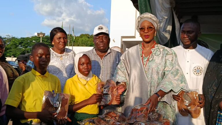 Kwara First Lady distributes school sandals to students across public schools
