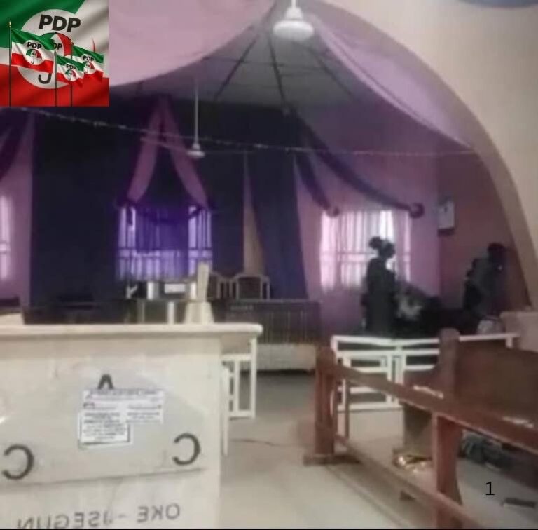 Omar Bolaji Gambari Prays for Peace in Kwara, Condoles Eruku CAC Attack Victims