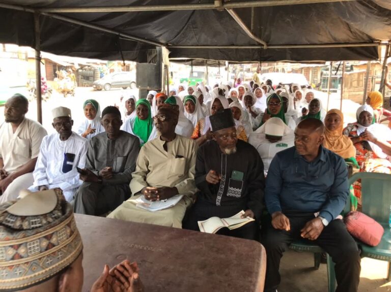 Ramadan: Ajia family holds remembrance lecture, prayer for late parents
