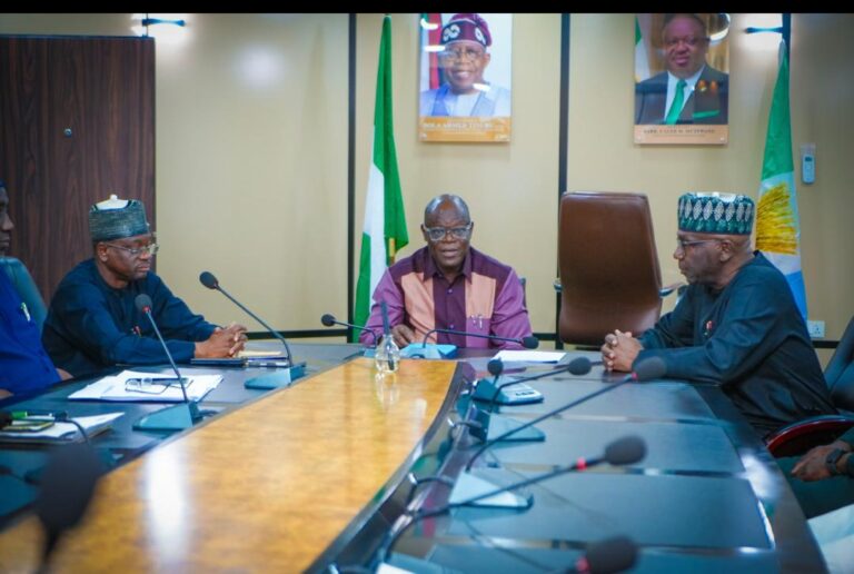 APC screens Kwara governor as sole aspirant for senate seat