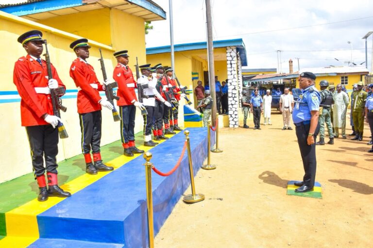 Respect citizens’ rights, Kwara CP tells officers as he commissions renovated Oja-Oba ‘C’ division