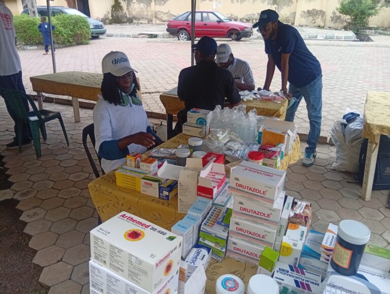 EniObanke foundation treats over 400 Kwara residents on first day of free medical outreach